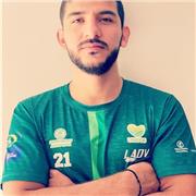 Profesor con más de 7 años de experiencia en clases virtuales y presenciales